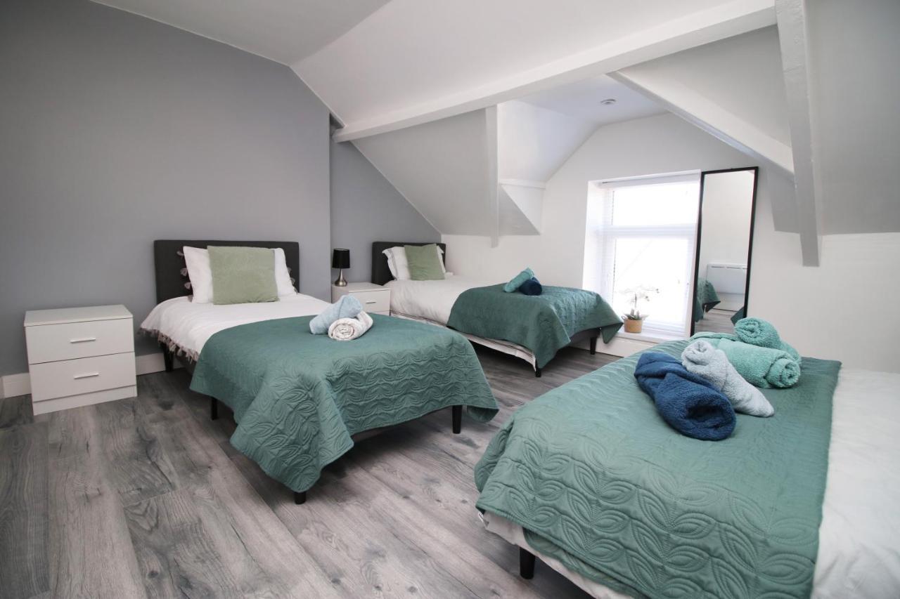 Executive Style 2 Bed Flat In Bridgend F2 Apartment Ngoại thất bức ảnh