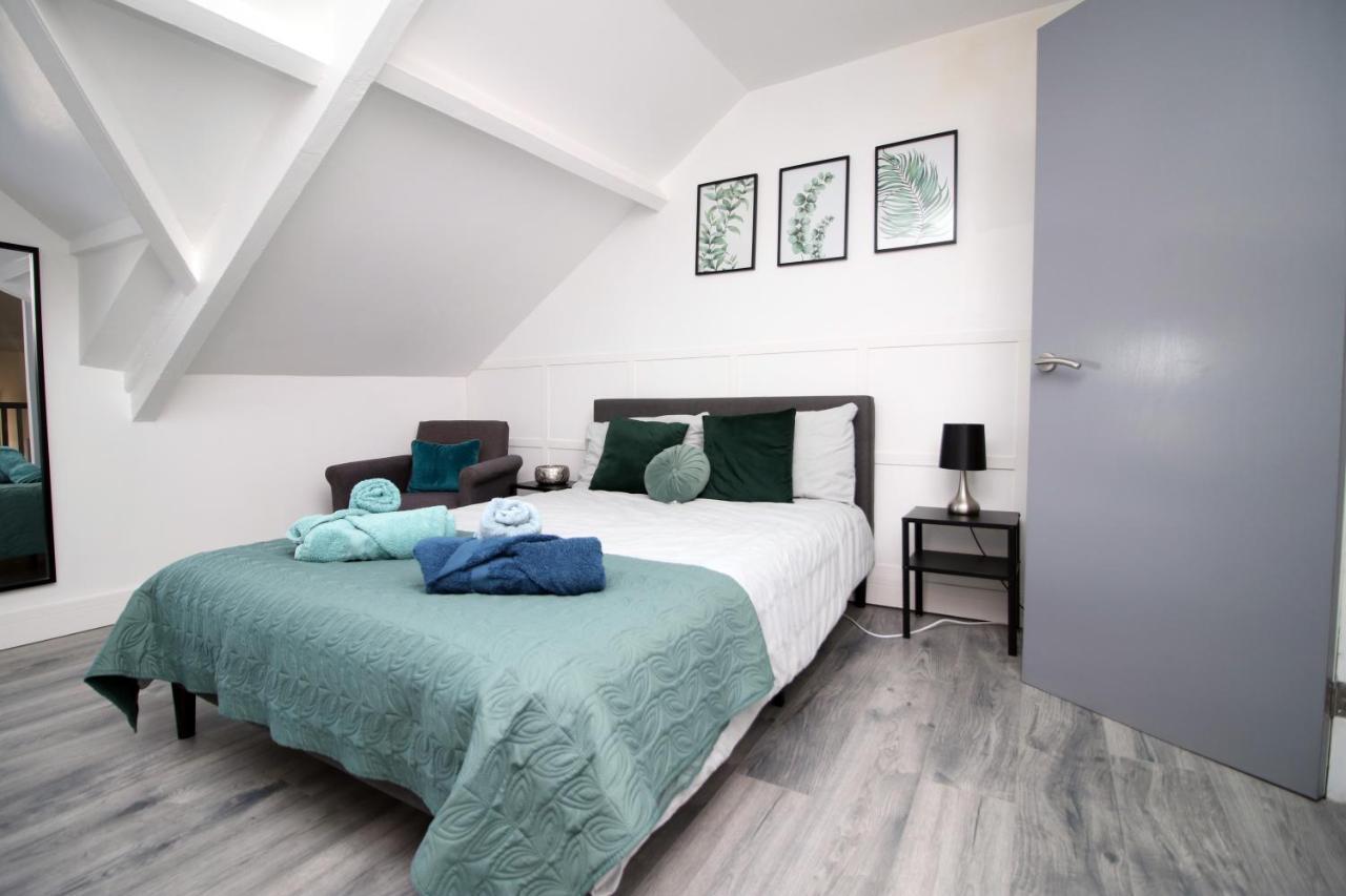 Executive Style 2 Bed Flat In Bridgend F2 Apartment Ngoại thất bức ảnh