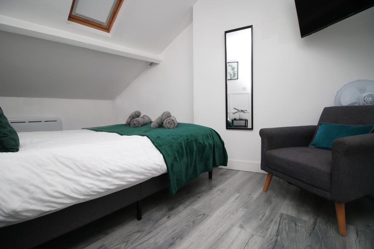 Executive Style 2 Bed Flat In Bridgend F2 Apartment Ngoại thất bức ảnh